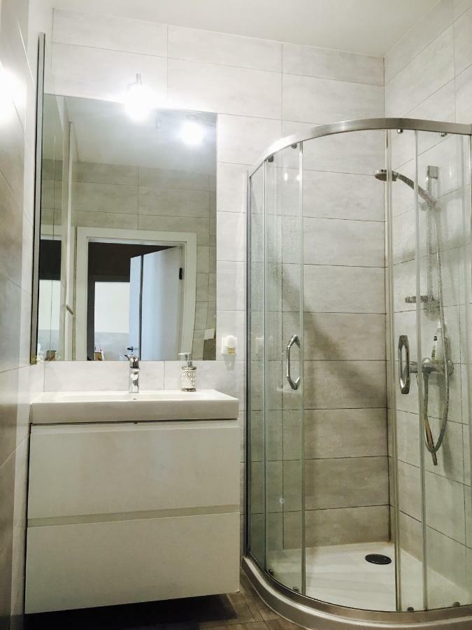 Clicktheflat Artistic Estate Apartment Варшава Экстерьер фото